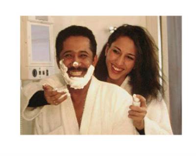  لأول مرة .. الشاب خالد يكشف عن صور زوجته