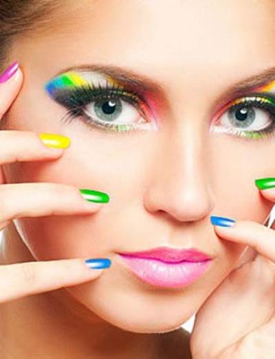 5 أخطاء عليك تجنبها عند تطبيق المناكير