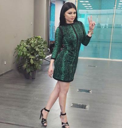 صورة : إطلالة جديدة لهيفاء وهبي بفستان قصير جعلتها تبدو أكبر سنا