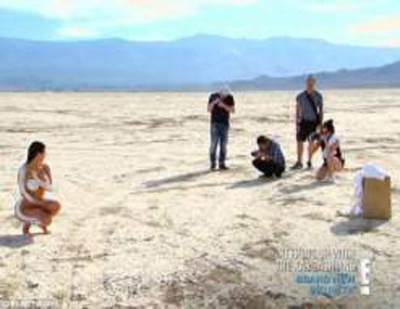 كيم كارداشيان تتعرّى من جديد..وتكشف انها تعاني من "الصدفية"