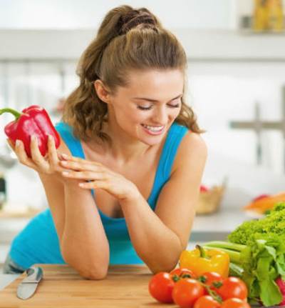 5 أطعمة تساعدك على كبح الشهية