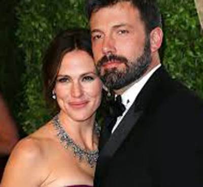  انفصال بن أفليك وجنيفر جارنر بعد يوم من عيد زواجهما العاشر