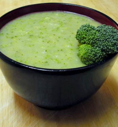حساء البروكلي والجزر