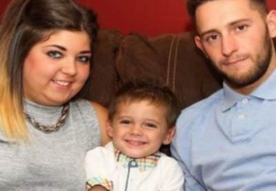 طفل بريطاني لم يأكل منذ 3 سنوات