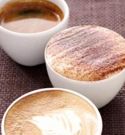 ماذا يحدث لجسمك عندما تتوقف عن الشاي والقهوة؟