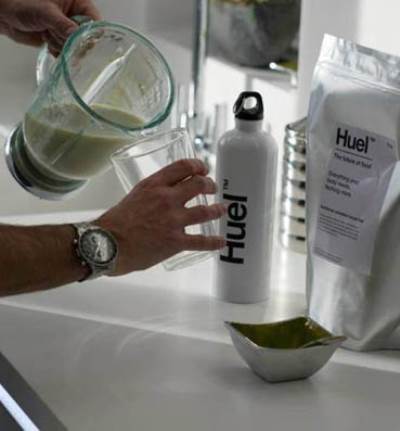 شركة تبحث عن متطوعين يتناولون منتجها لمدة عام