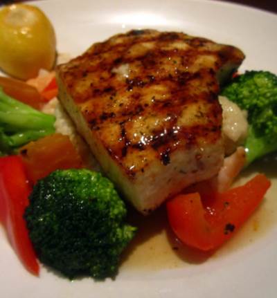 السالمون المشوي مع العسل