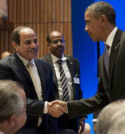 هكذا صافح أوباما السيسي في نيويورك