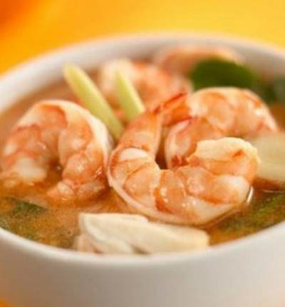 طريقة تحضير شوربة الروبيان والطماطم