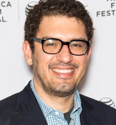 مخرج ومنتج Mr. Robot يبعث لمصر رسالة شكر بالعربية في خطاب فوزه بالـ "جولدن جلوب"