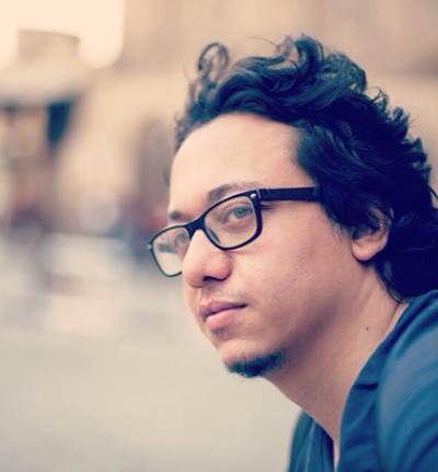 القبض على رسام الكاريكاتير إسلام جاويش من مكتبه