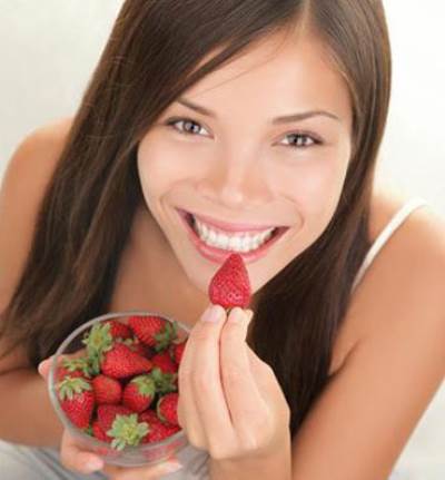 الفراولة .. فياجرا صحية للنساء والرجال