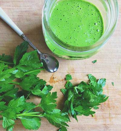 فوائد عصير البرسيم