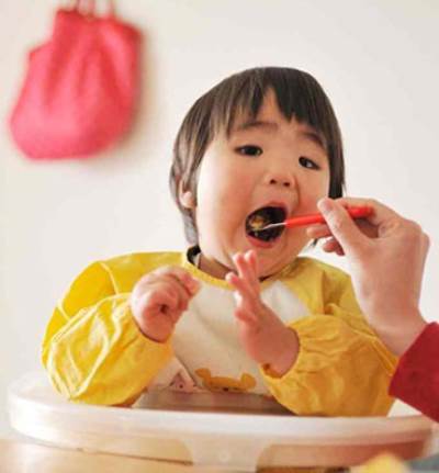 حماية طفلك من الحساسية ضد البيض واللبن