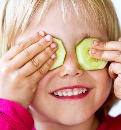 علاجات منزلية لانتفاخ العينين