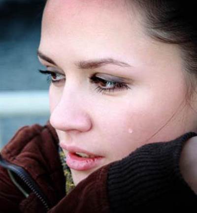 الصدمة العاطفية : كيف تتغلبىين عليها ؟