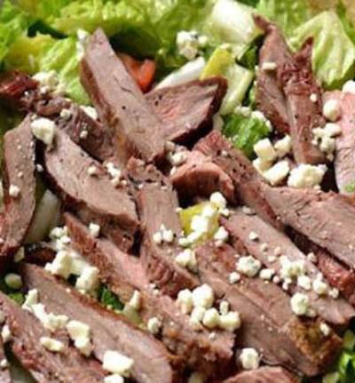 سلطة الستيك الإيطالية