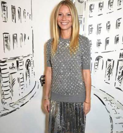 جوينيث بالترو تفشل مع مايكل كورس