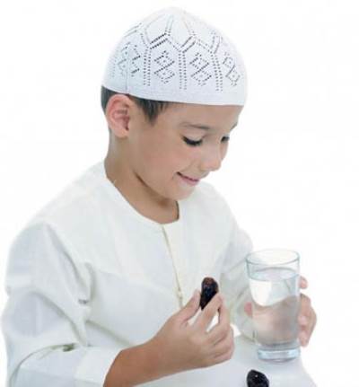 لتشجيع الأطفال على مواصلة الصيام