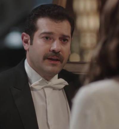 "أنا يمكن ماكونش الشاطر حسن بس إنتى أكيد ست الحسن والجمال" .. الجملة اللي علّمت مع جمهور رمضان