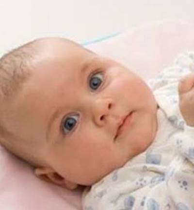 ألعاب يمكن أن تشتريها لطفلك خلال عامه الأول