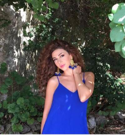 شاهدي .. إطلالة ميريام فارس بالأزرق