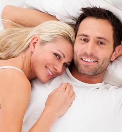 السن المناسب للمرأة للاستمتاع بالعلاقة الحميمة