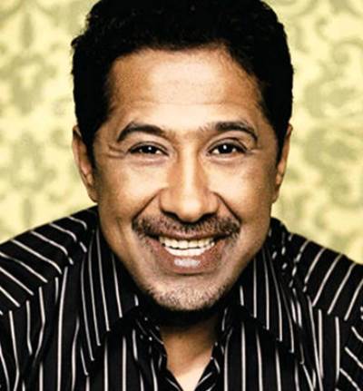 الشاب خالد ينجو من الإرهاب