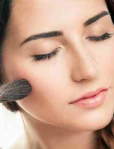 مكياج ناعم يناسب المراهقات