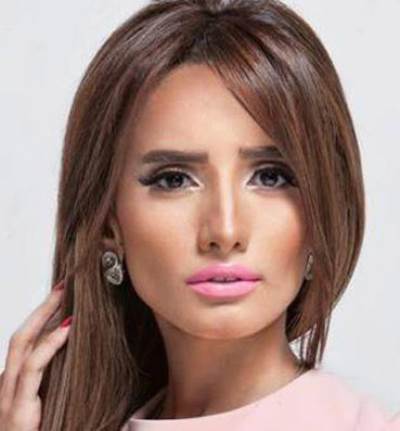 بالصور .. زينة تحتفل بعيد ميلاد توأمها الثالث