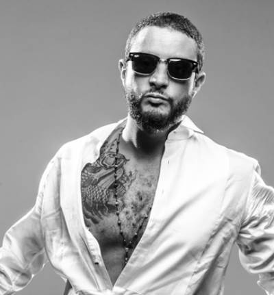 أحمد الفيشاوي يخرج عن صمته ويرد على قرار إيقافه عن التمثيل
