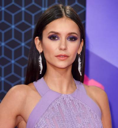 أجمل إطلالات توزيع جوائز الموسيقى الأوروبية MTV Europe Music Awards 2016