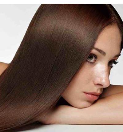 إحصلي على تأثير الكيراتين بالموز والزيت