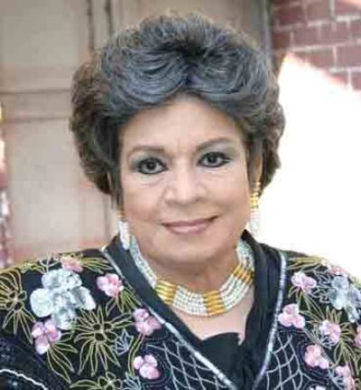 شيرين: كريمة مختار في حالة صحية سيئة