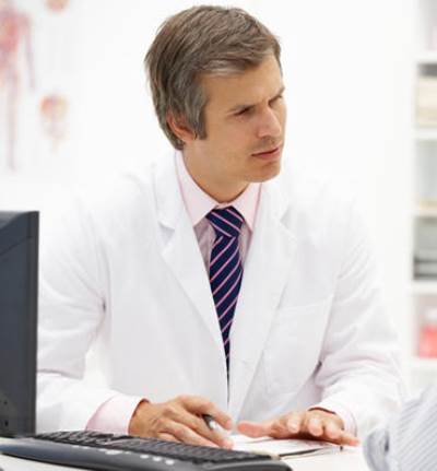 طبيب أمريكى يستقيل بعد تهديده لـ 600 من المحاربين القدامى بأمراض خطيرة