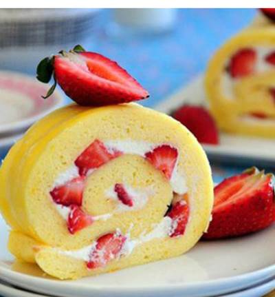 سويسرول الفراولة