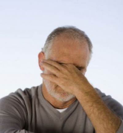 7 ألام تشعر بها ولا تعرف مصدرها .. حالتك النفسية السبب