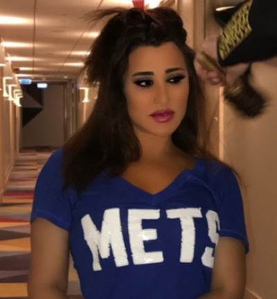 بالصورة .. نجوى كرم تتعرض لموقف محرج في الفندق