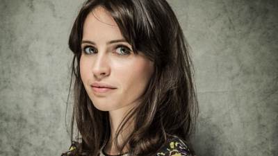 فيليسيتي جونز : حان الوقت لأن تتصدر النساء بطولة الأفلام