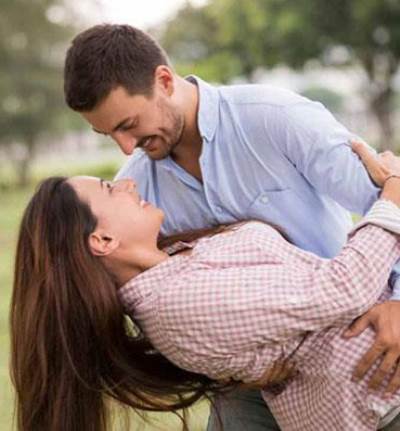 نصائح لتجديد التواصل والرومانسية بينك وبين زوجك