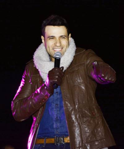 "محمد نور" يشعل حفل قرية "بياسيرا" بالسخنة