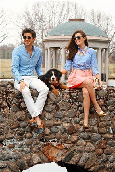 5 طرق مختلفة لتنسيق ملابسك مع حبيبك في الفالنتاين