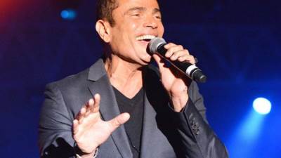 بالصور.. عمرو دياب يخطف عشاقه فى عيد الحب