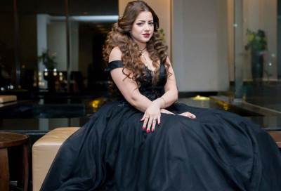 النجوم الشباب في حفل عيد ميلاد "مني فاروق"