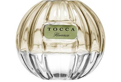 مجموعة عطور برائحة أجمل الزهور لن يقاومها زوجك في أي مناسبة