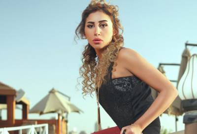 والد دينا الشربيني يكشف حقيقة زواج ابنته من عمرو دياب