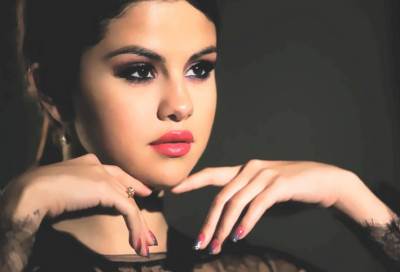 سيلينا جوميز تتعالج نفسياً