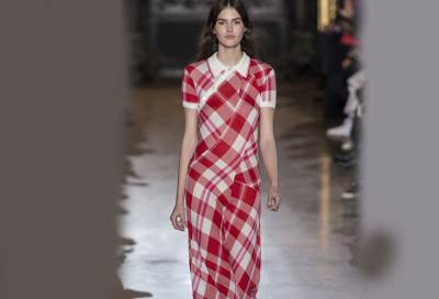  الكاروهات .. موضتك في صيف 2017