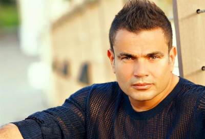 هل تورطت مديرة أعمال عمرو دياب في نفي زواجه السري من دينا الشربيني؟