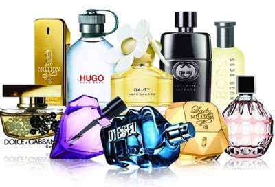 5 أنواع مختلفة من العطور .. تعرفي إلى طرق وضعها على الجسم